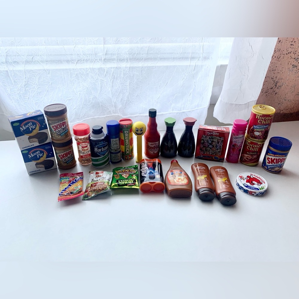 Mini brands lot